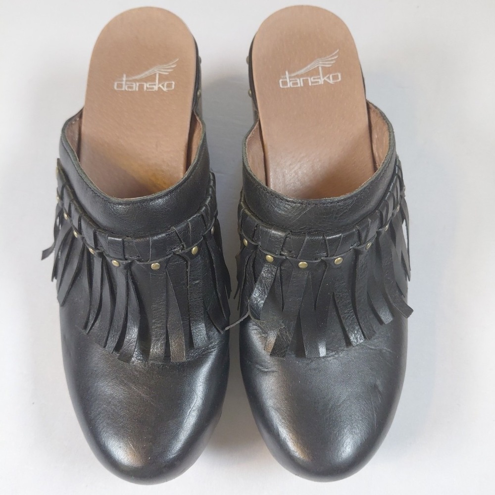 Dansko Deni Fringe Clogs 7.5-8 EU 38 BlackBlock Heel Platform Stud Detail Mule
